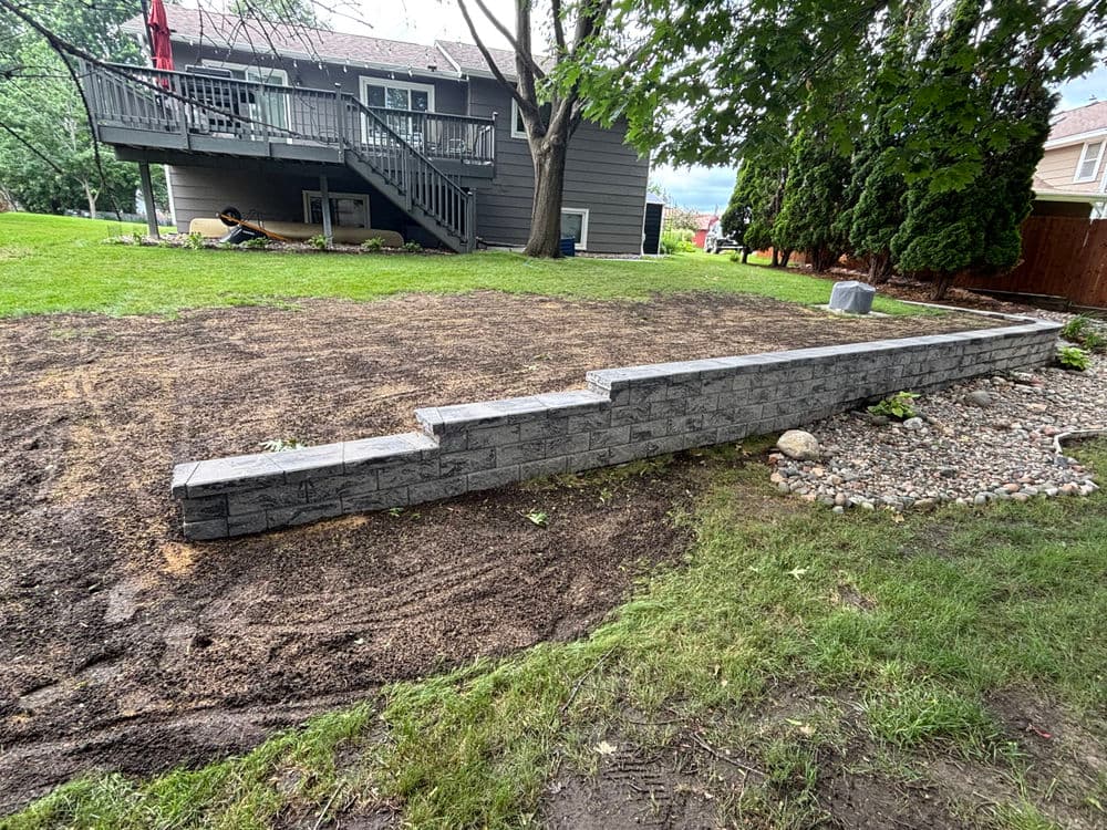 Tribute Splitface Retaining Wall Installation in Apple Valley MN image