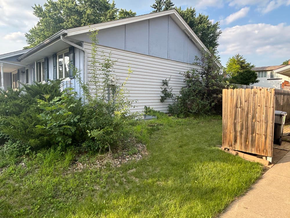 Gallery photos for Front Yard Transformation in Apple Valley: Image #3