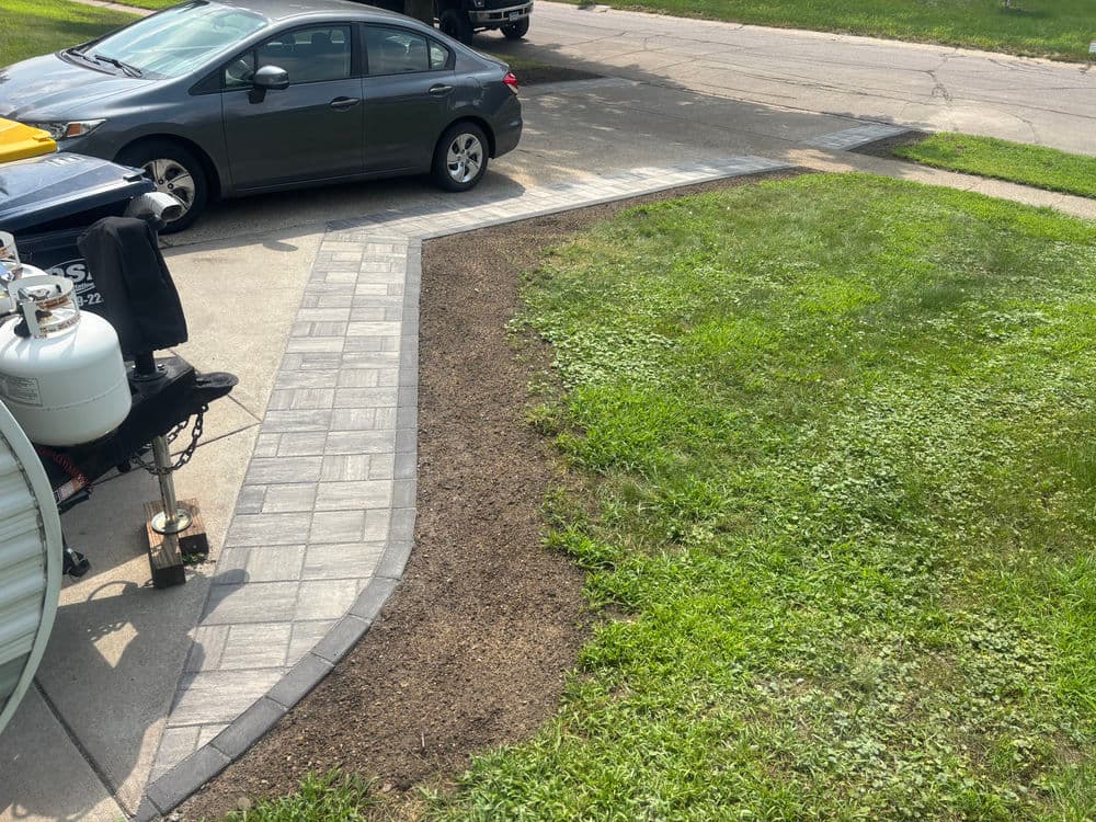 Gallery photos for Front Yard Transformation in Apple Valley: Image #5