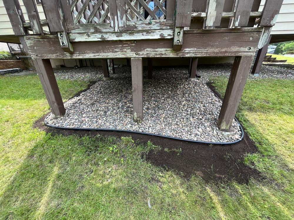 Gallery photos for Stunning Front and Backyard Landscaping in Bloomington: Image #1