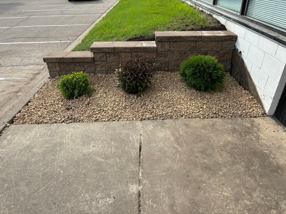 Gallery photos for Retaining Wall and Landscaping Upgrade for Business Strip in Apple Valley: Image #3